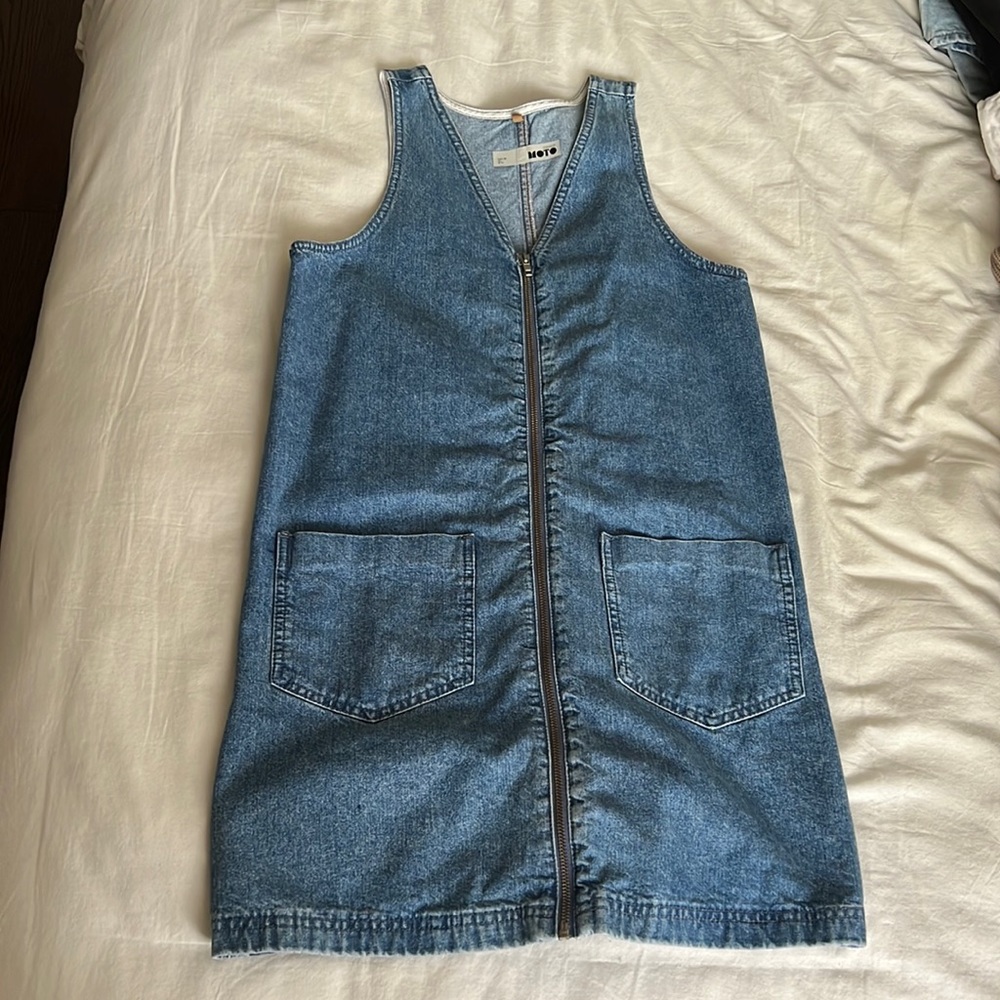 TOPSHOP Denim Dress - size 6